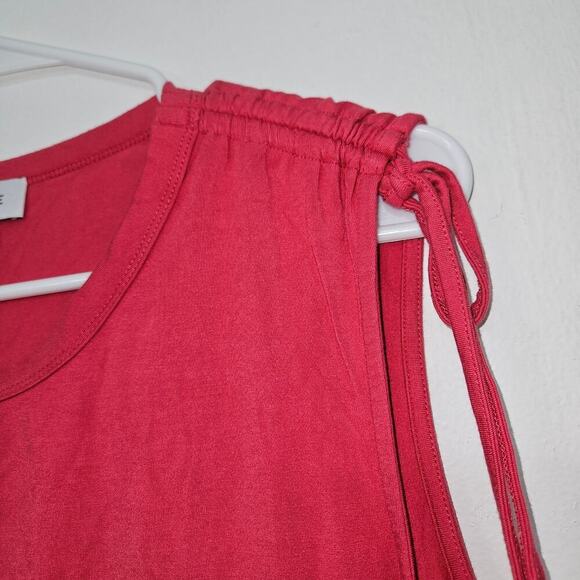 Evereve Sleeveless Tie Shoulder Crew Neck Stretchy Shirt Size Medium - Picture 3 of 5